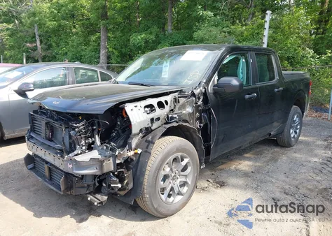 2025 Ford Maverick Xlt z USA, uszkodzony, nr VIN 3FTTW8H33SRA37118